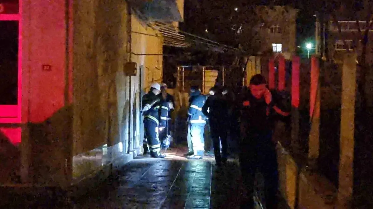 Sinop’ta Kömür Bölümünde Şiddetli Yangın: İtfaiye Ekibi Hızlı Müdahale Etti