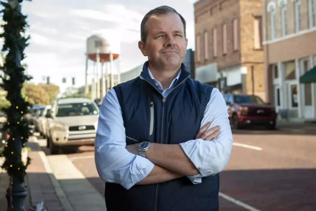 Şirketini satıp, çalışanlara kişi başı 20 milyon lira ikramiye dağıttı