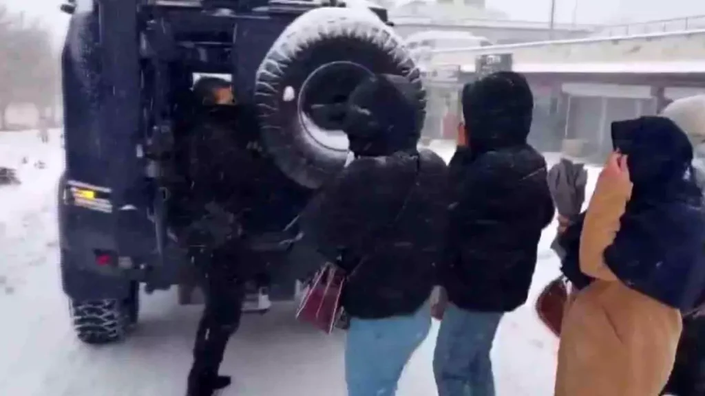 Şırnak’ta Kar Mücadelesi