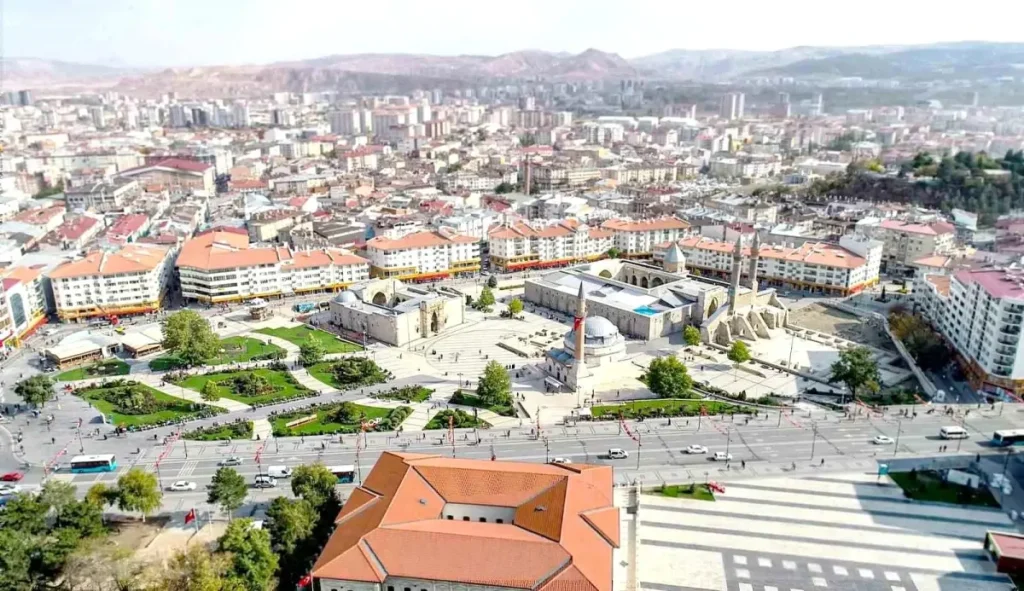 Sivas’ta Kişi Başı GSYH İki Yılda 351 Bin Liraya Ulaştı