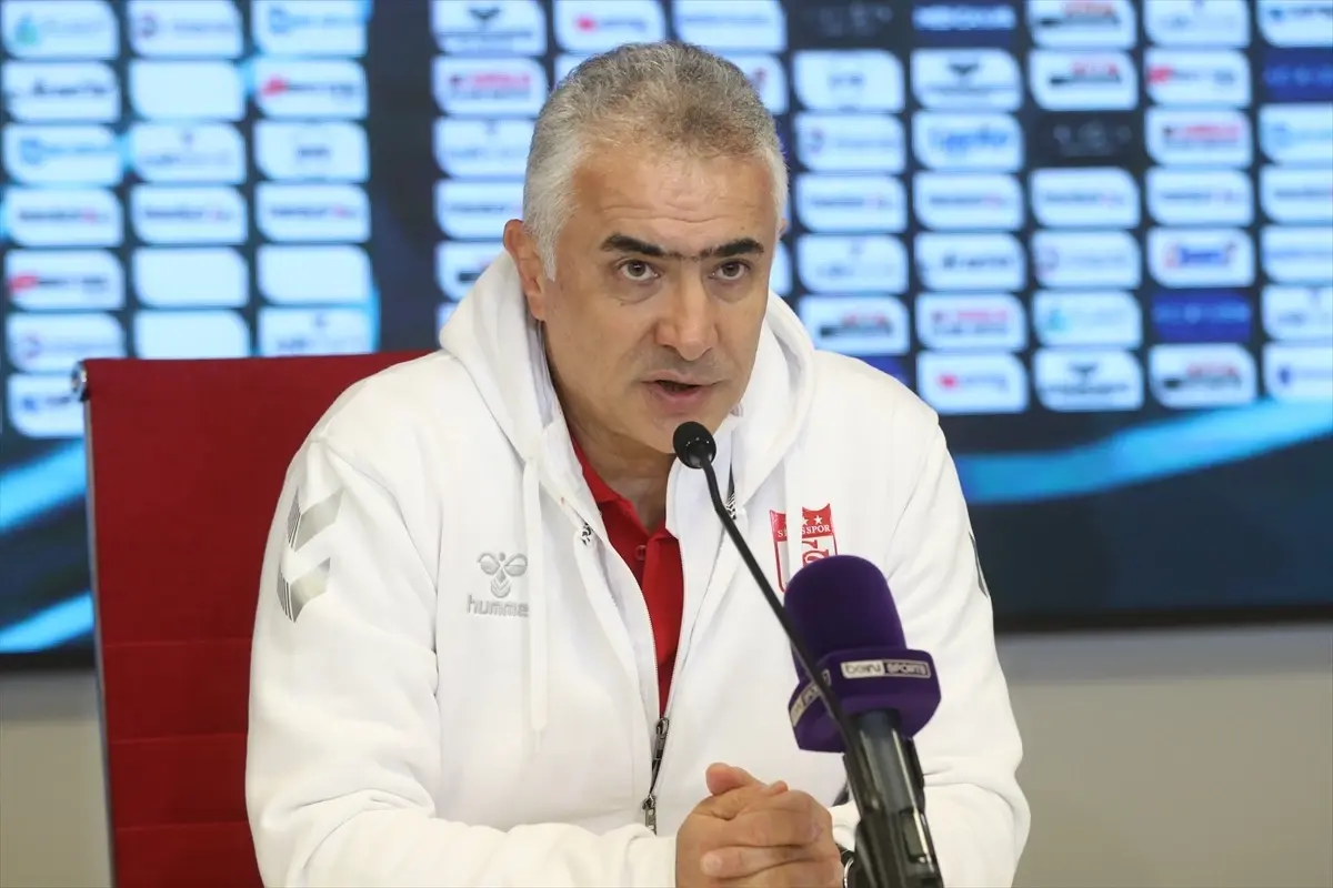 Sivasspor Beraberlikten Üzülerek Ayrıldı