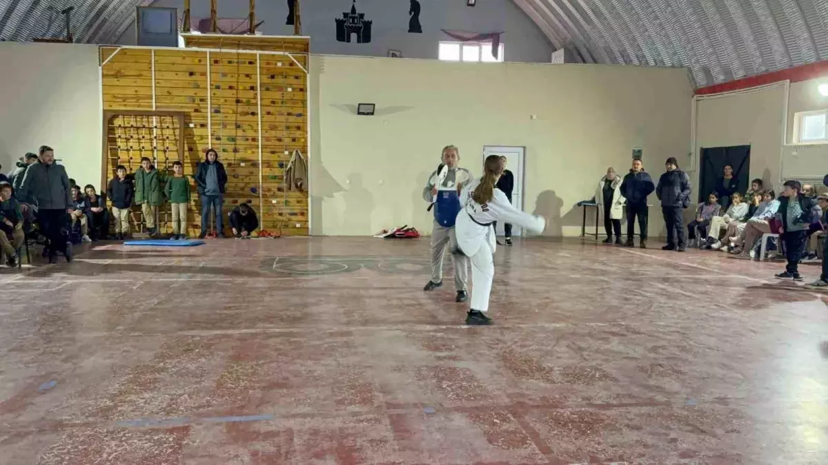 Sofular Ortaokulu’nda Tekvando Rüzgarı: 30 Genç Kursa Katıldı!