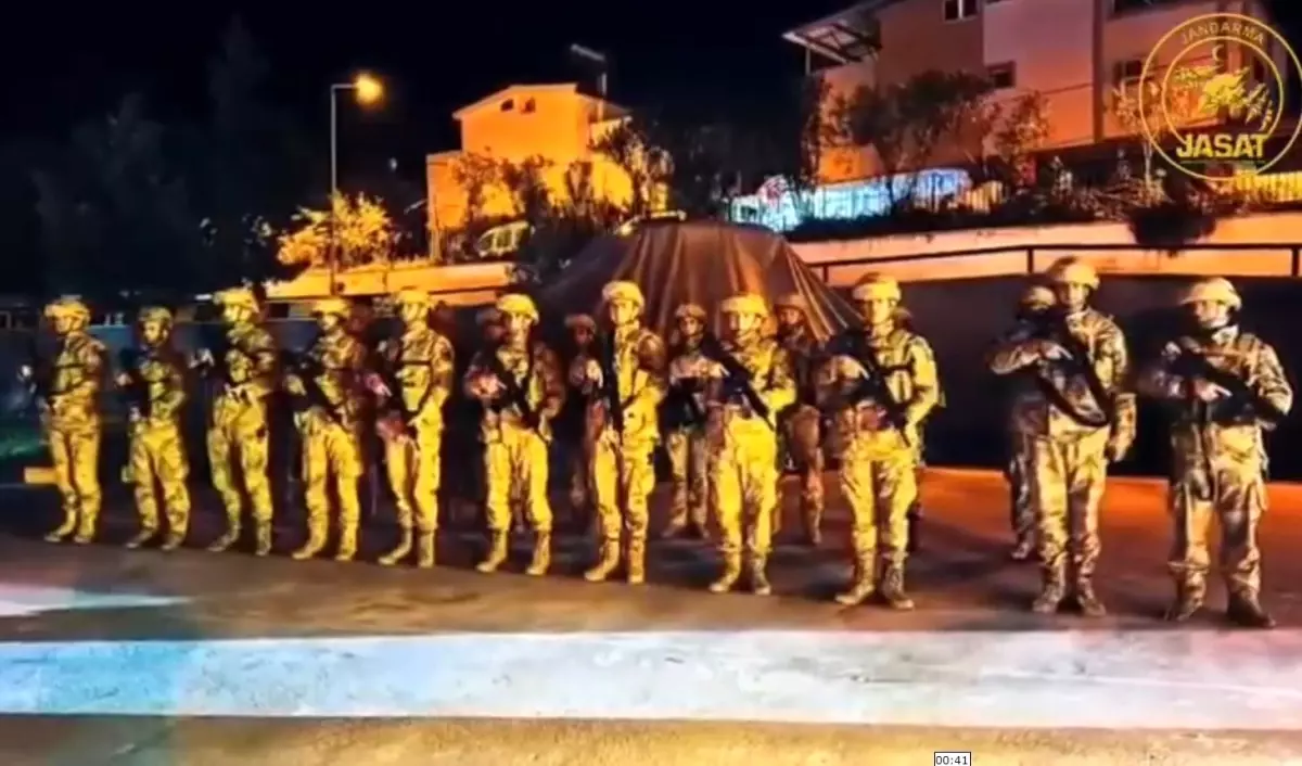 Söke’de Silahlı Paylaşımlara Büyük Operasyon: 4 Şüpheli Gözaltında