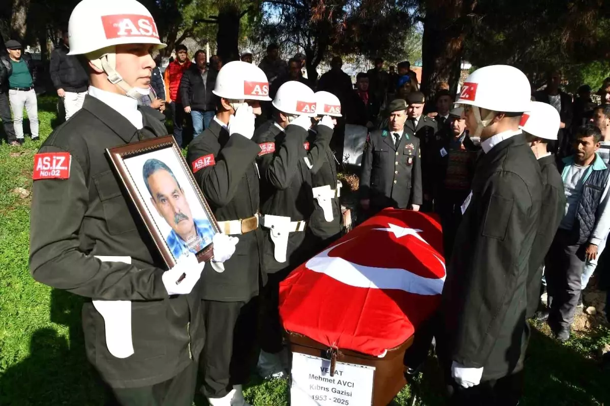 Sökeli Kıbrıs Gazisi Mehmet Avcı Son Yolculuğuna Uğurlandı