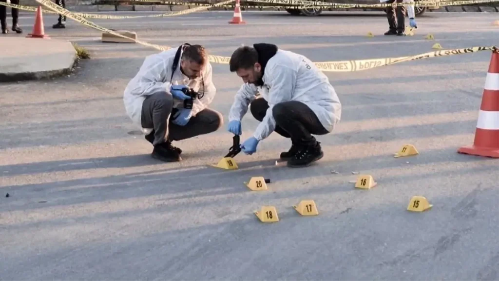 Saldırganın İlk Vukuatı Değilmiş! 16 Yaşındaki Kız Öğrenciye Kurşun Sıktı