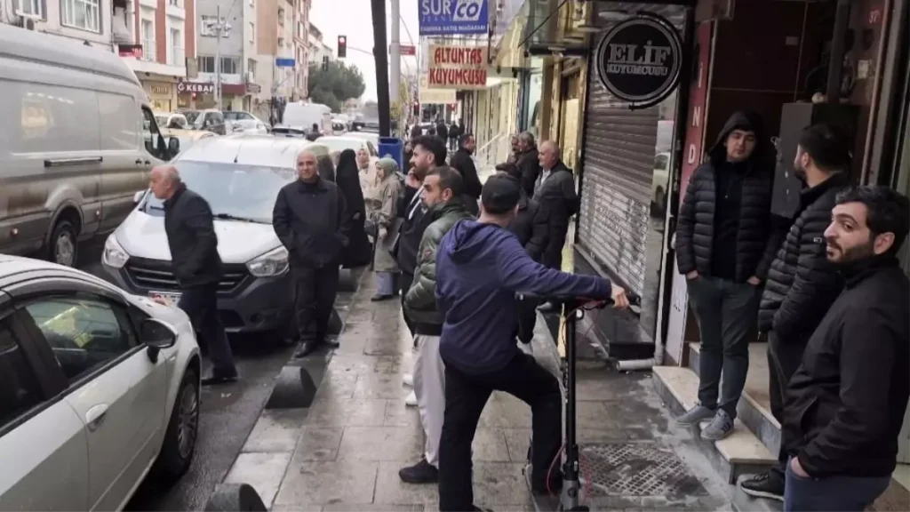 Sultangazi’de Kuyumcu Dolandırıcılığı