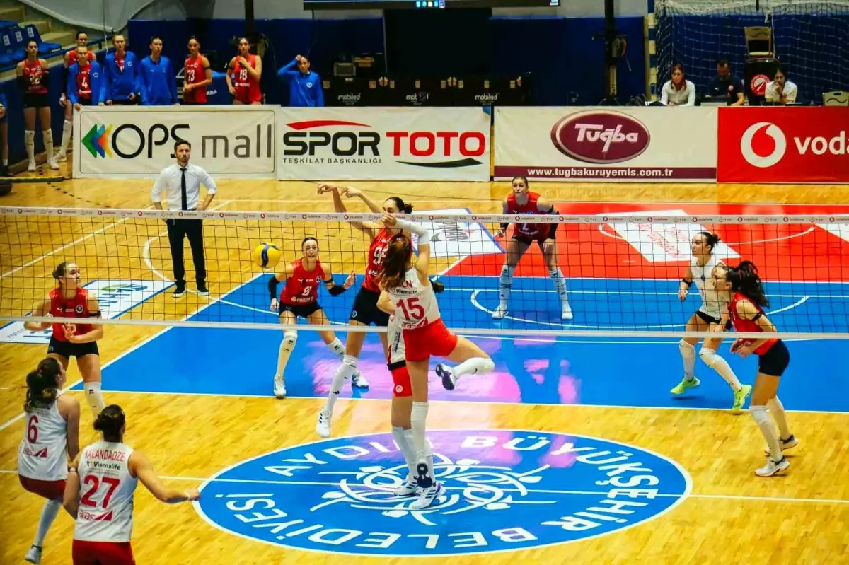 Sultanlar Ligi Şoku: Aydın Büyükşehir Belediyespor 0-3 Aras Kargo SK