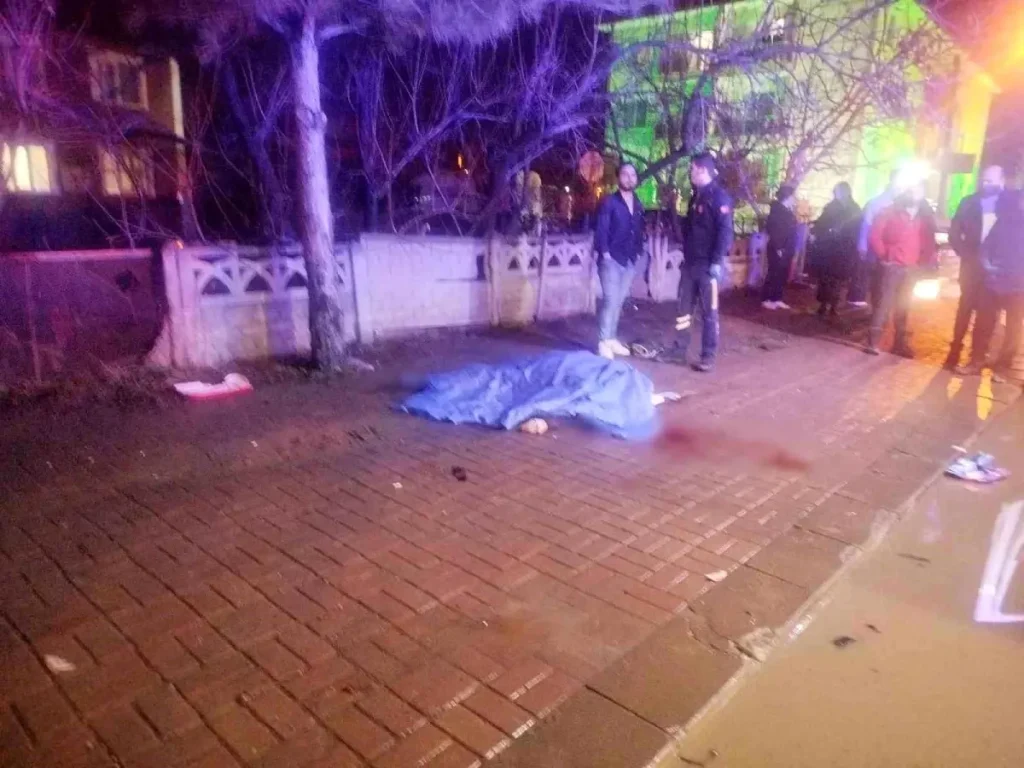 Denizli’de Elektrikli Bisiklete Otomobil Çarptı: Kadın Hayatını Kaybetti