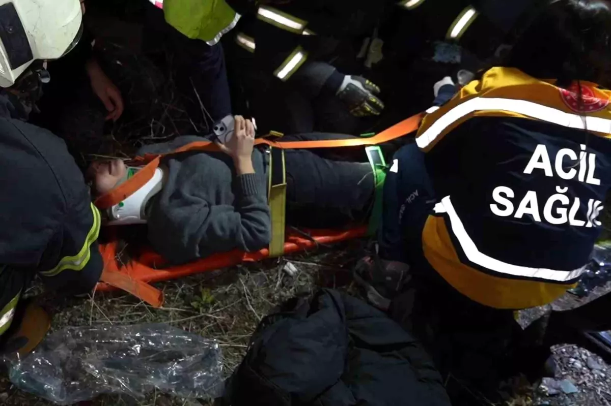 Kırıkkale’de Takla Atan Araçta 3 Yaralı