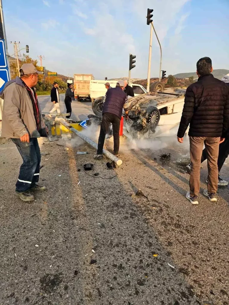 İzmir’de Kaza: Gelin ve Kaynana Yaralandı