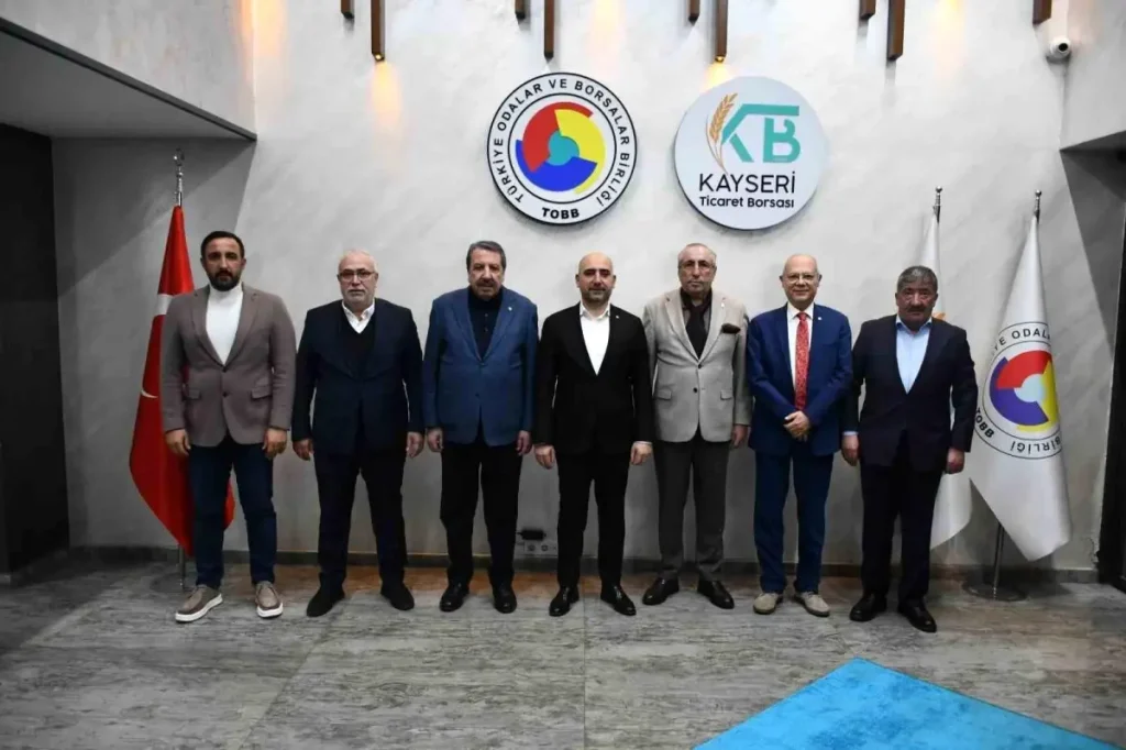 Anadolu ÜPAK’tan Kayseri’de Stratejik Toplantı: Tarım Ticaretinin Dijitalleşmesi ve Küresel Rekabet Gücü