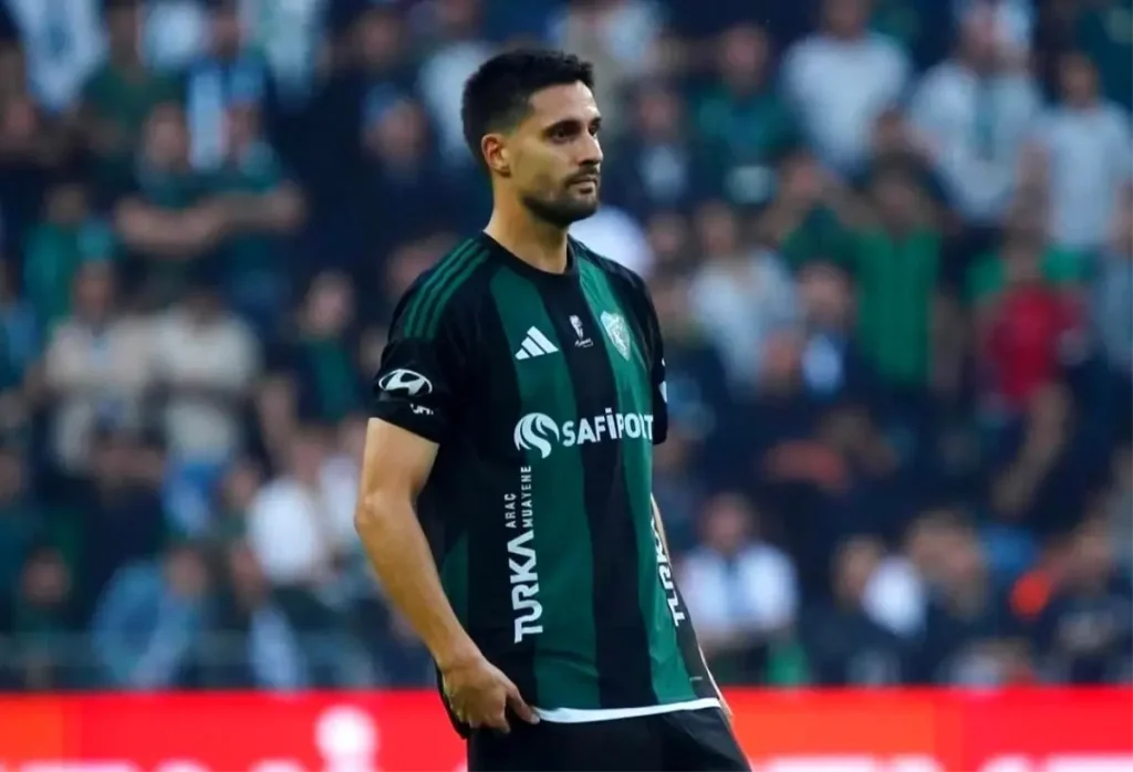 Tarkan Serbest Kocaelispor’a Veda Etti