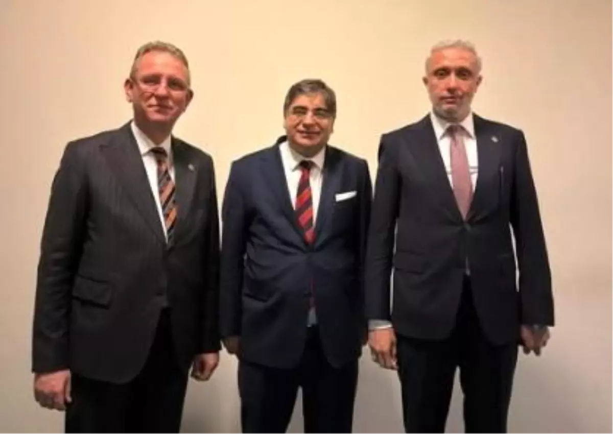 Tavşanlı Noterlerine Cumartesi Hizmeti: Milletvekilleri Hızlı Çözüm Talep Ediyor!