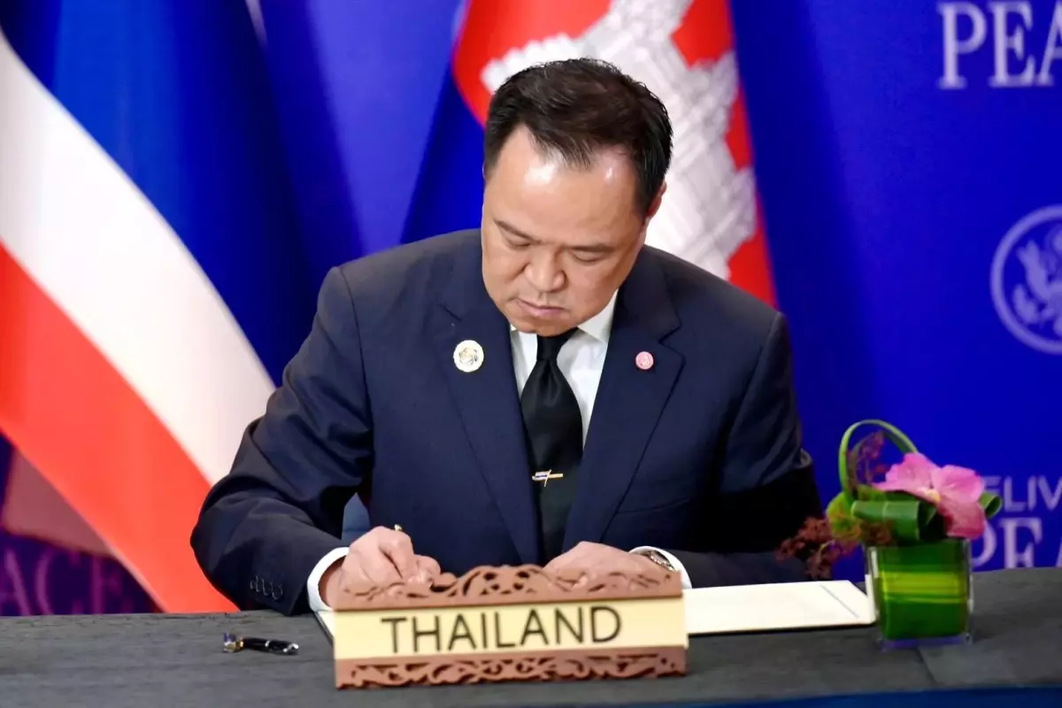 Tayland’da Erken Seçim Süreci Resmen Başladı: Parlamentoyu Feshi ve “Gücü Halkaya İade Ediyorum” Açıklaması