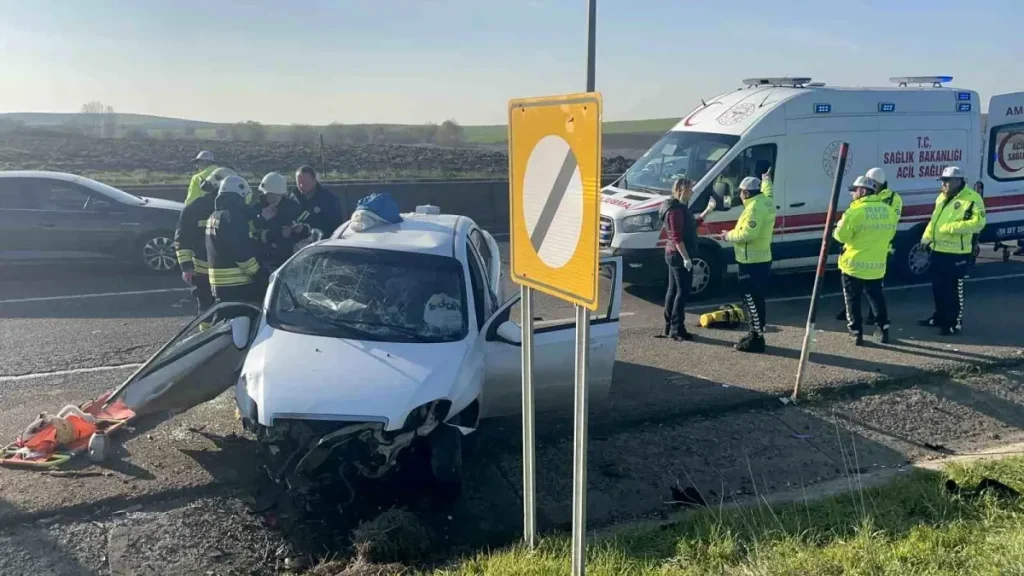 Çorlu’da Feci Kaza: 5 Yaralı