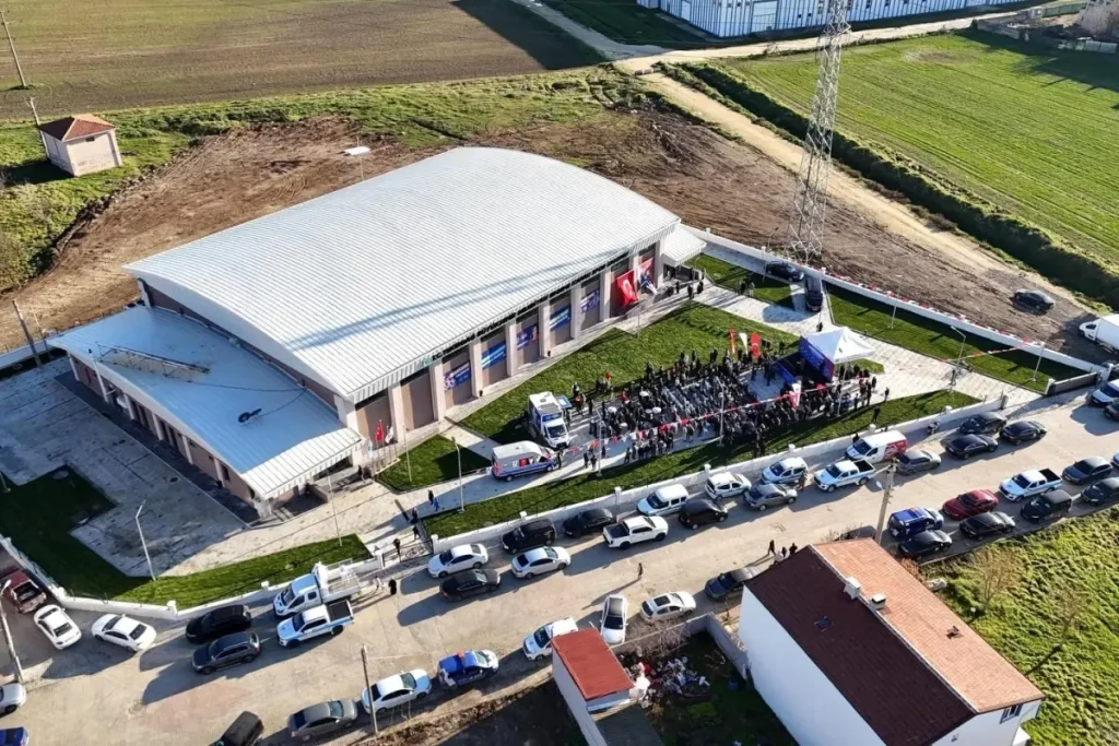 Tekirdağ Ergene’de FIBA Standartlarında Modern Kapalı Spor Salonu Açıldı