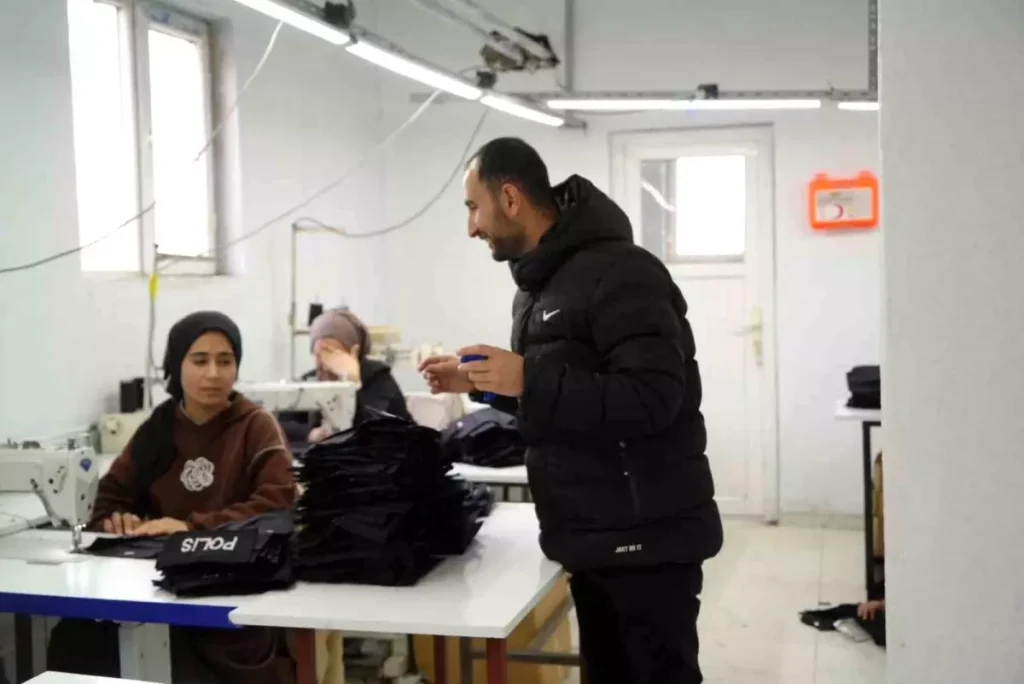 Tersine göç: Metropolden köyüne döndü, kurduğu fabrika ile gençlerin istihdam umudu oldu