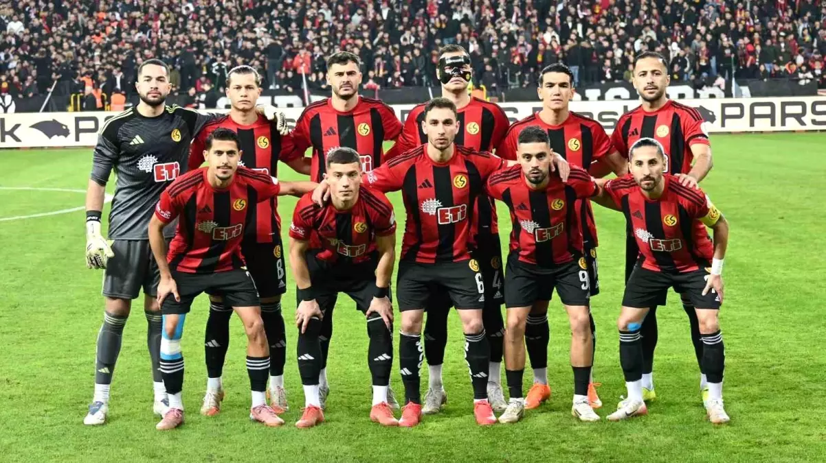 Eskişehirspor 3-0 Karşıyaka: 4. Grup’ta Şaşırtıcı Galibiyet