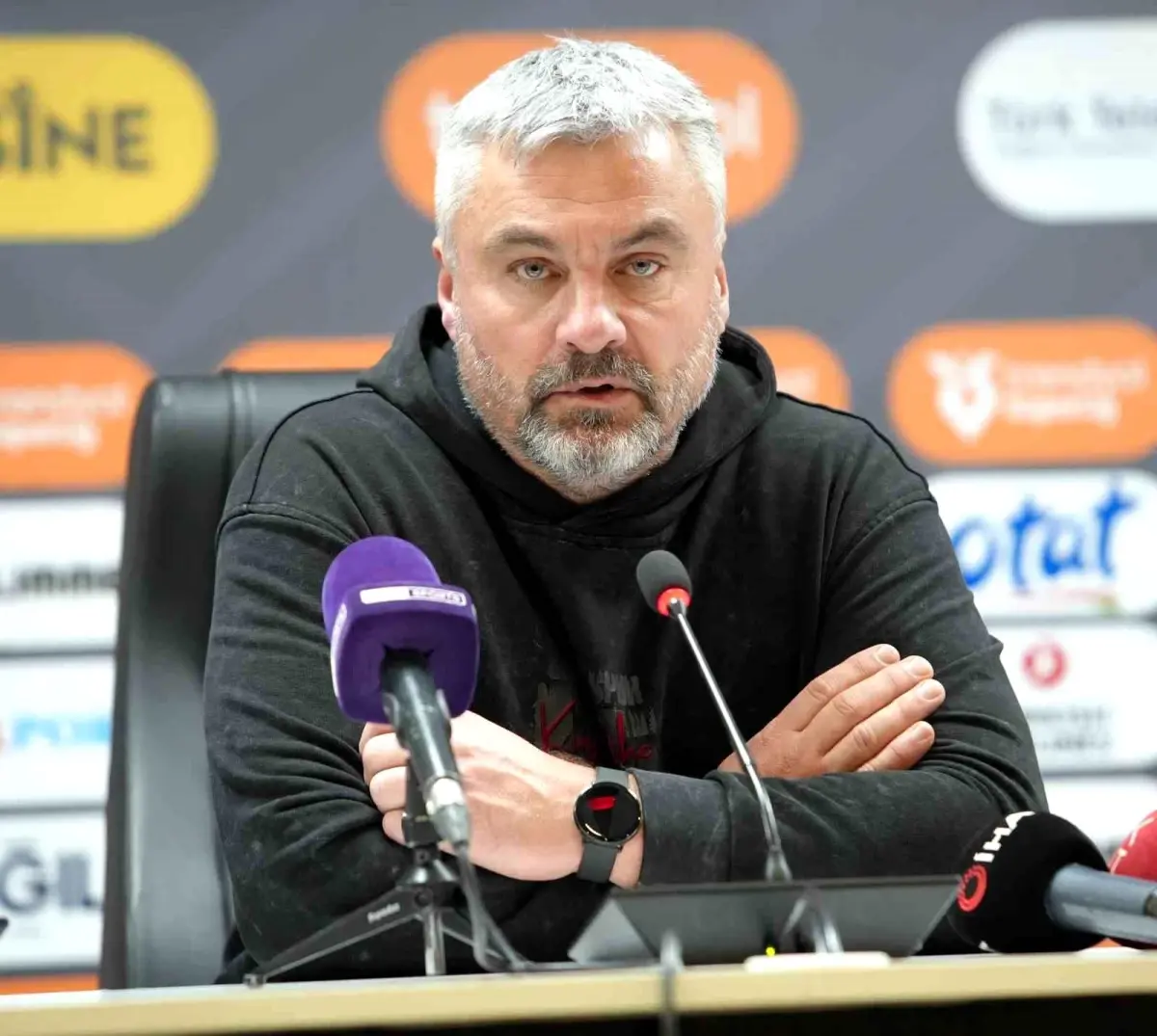 Samsunspor Teknik Direktörü Thomas Reis’ten Üzüntülü Açıklamalar ve Takımın Gelecek Planları