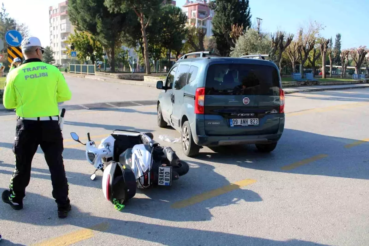 Aydın’da Ticari Araç ile Motosiklet Çarpıştı: 1 Yaralı