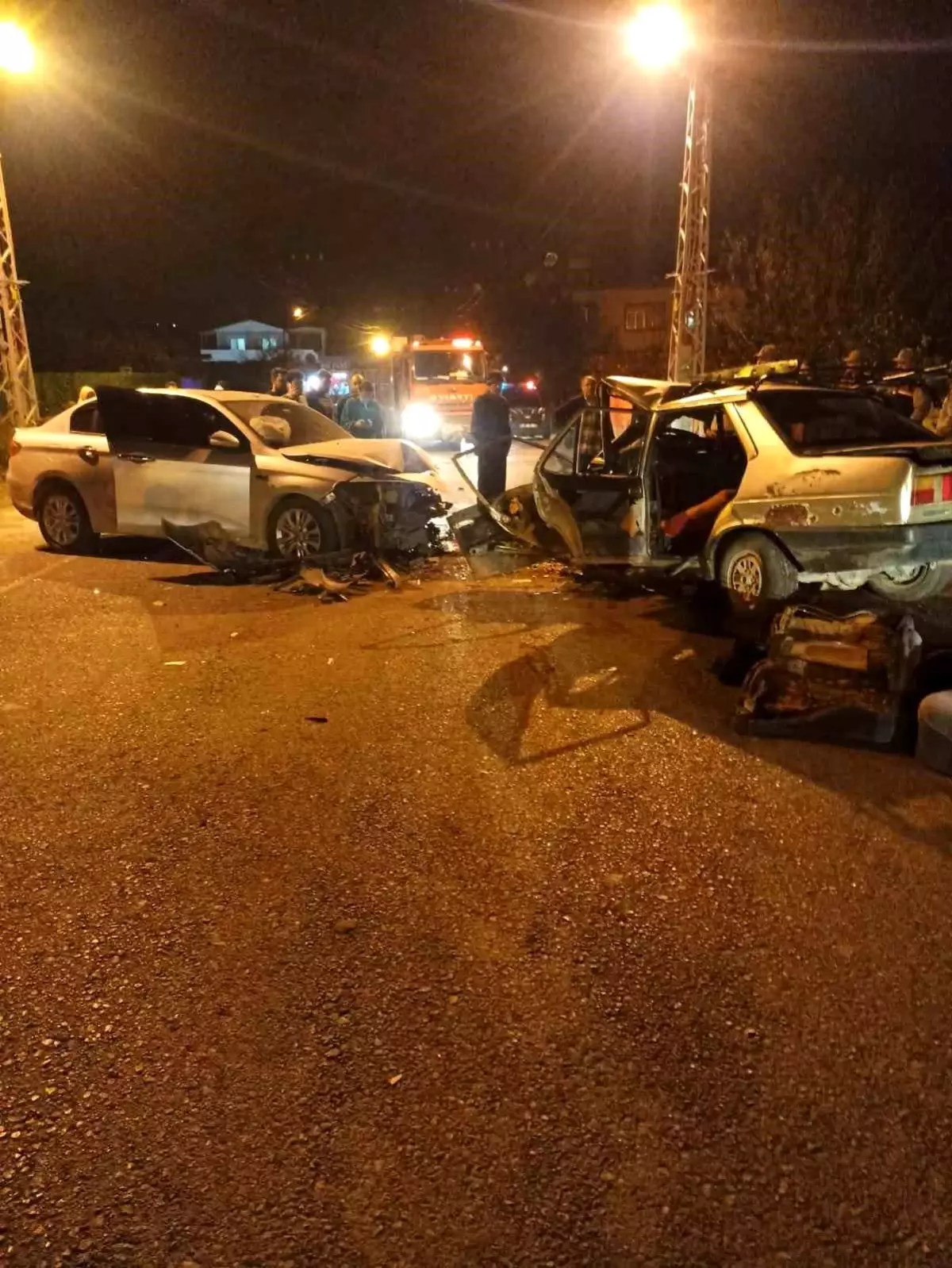 Hatay’da Trafik Kazası: İki Yaralı