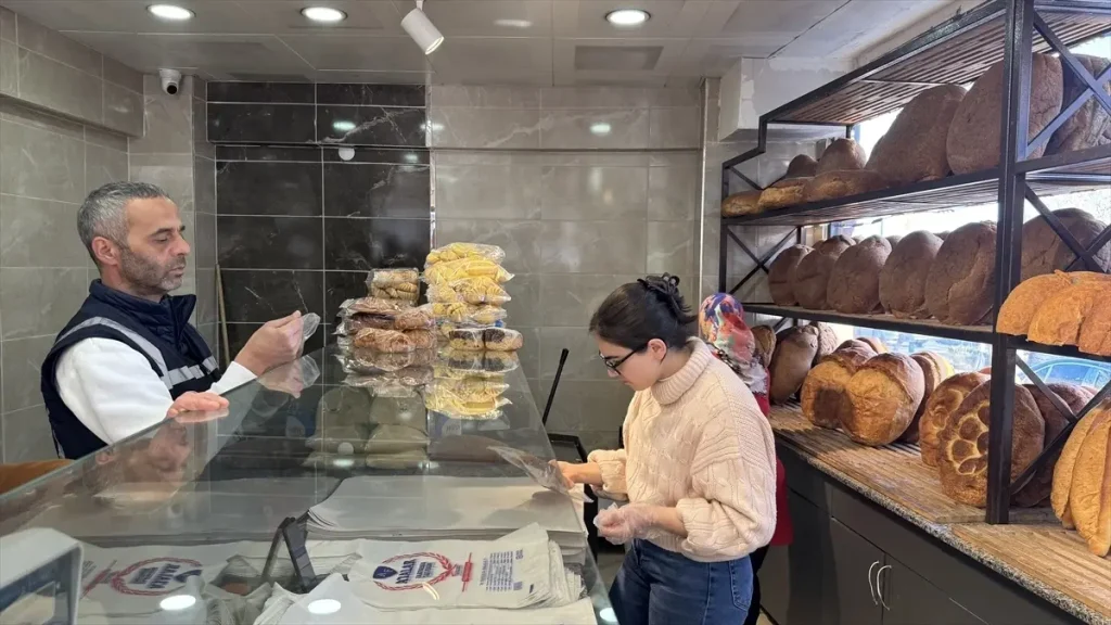 Trabzon’da Fırınlarda Gramaj ve Fiyat Denetimi: 2,5 Milyon Lira Ceza Kesildi