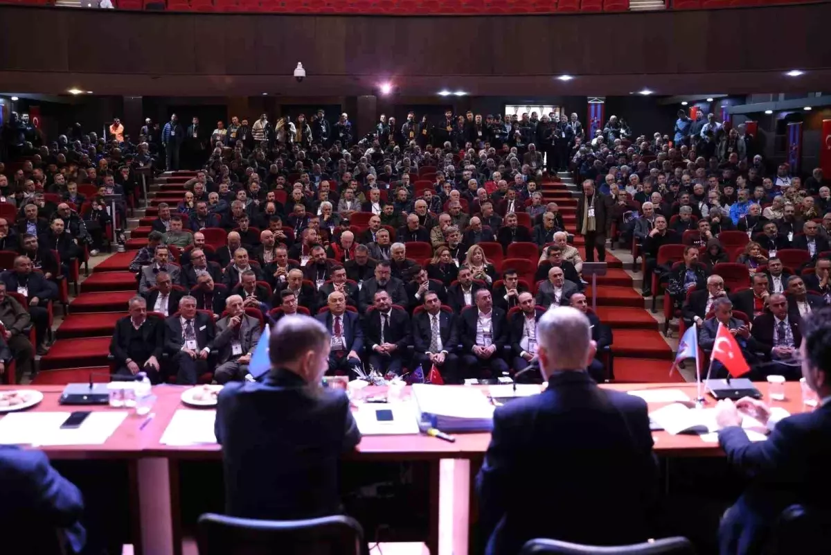 Ertuğrul Doğan’dan Birlik Çağrısı: Trabzonspor’un Borçları ve Gelecek Projeleri