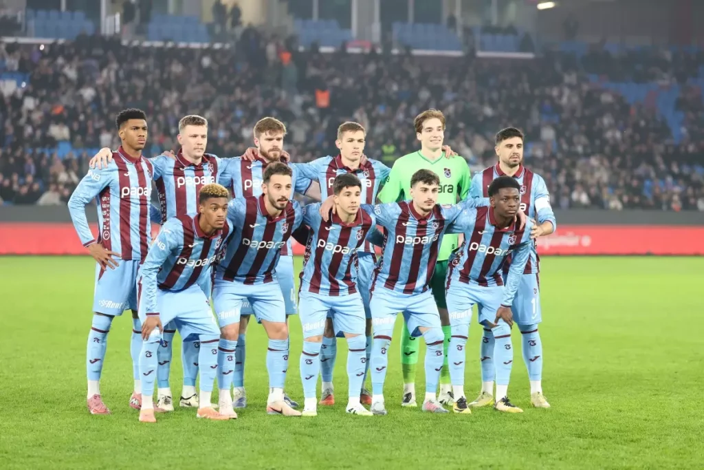 Trabzonspor’un İlk Yarısı Performansı ve Süper Lig İstatistikleri