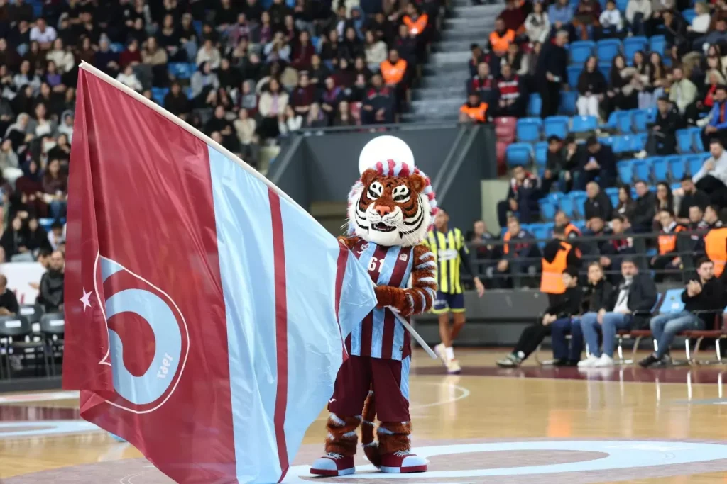 Trabzonspor Fenerbahçe’yi Farkla Yendi