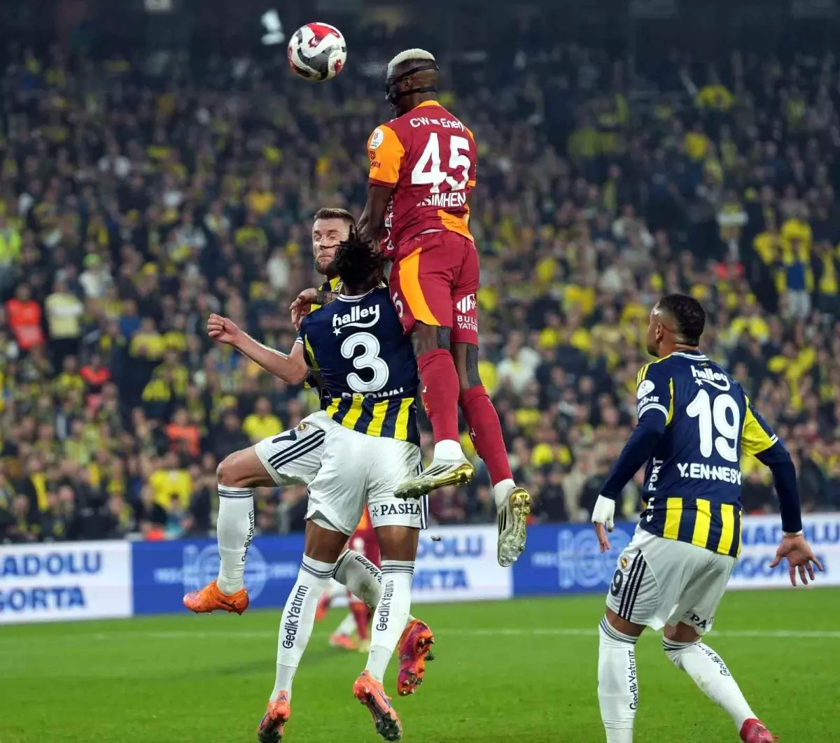 Fenerbahçe – Galatasaray Derbisi: İlk Yarının Sonucu