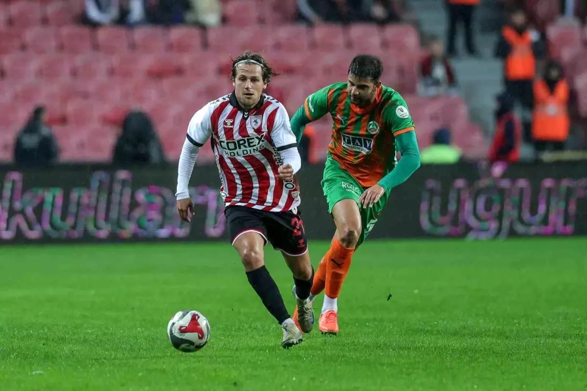 Samsunspor ve Alanyaspor 1-1 Berabere Kaldı
