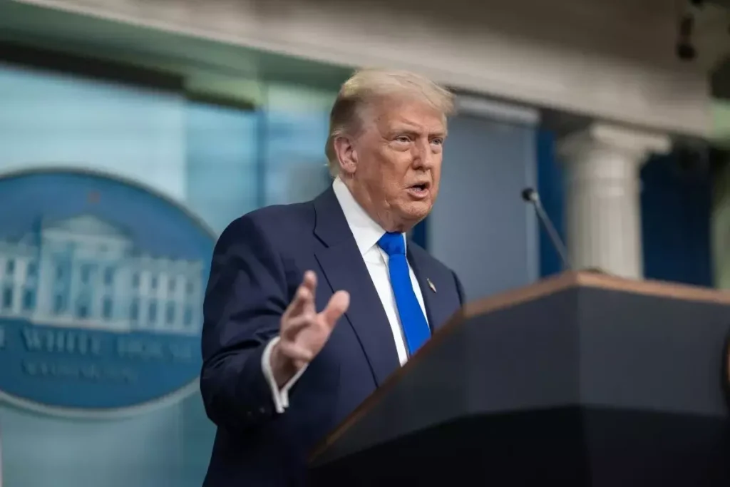 Trump’tan Ukrayna’ya Hızlı Davranma Çağrısı