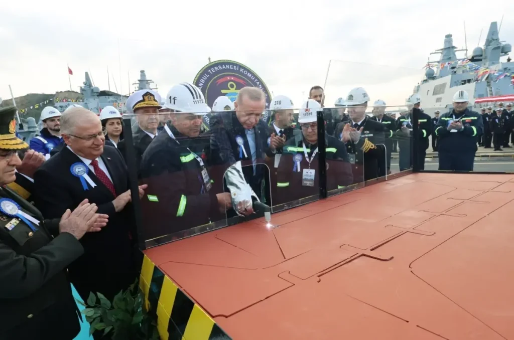 TÜMOSAN’ın Yerli Marin Motoru Envantere Alındı: Milli Deniz Gücüne Yeni Soluk