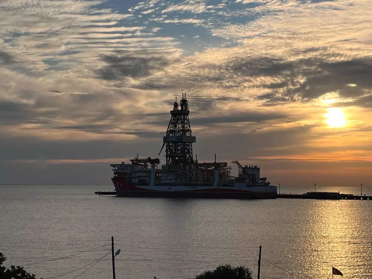 Türkiye’nin 6. Sondaj Gemisi Mersin’de