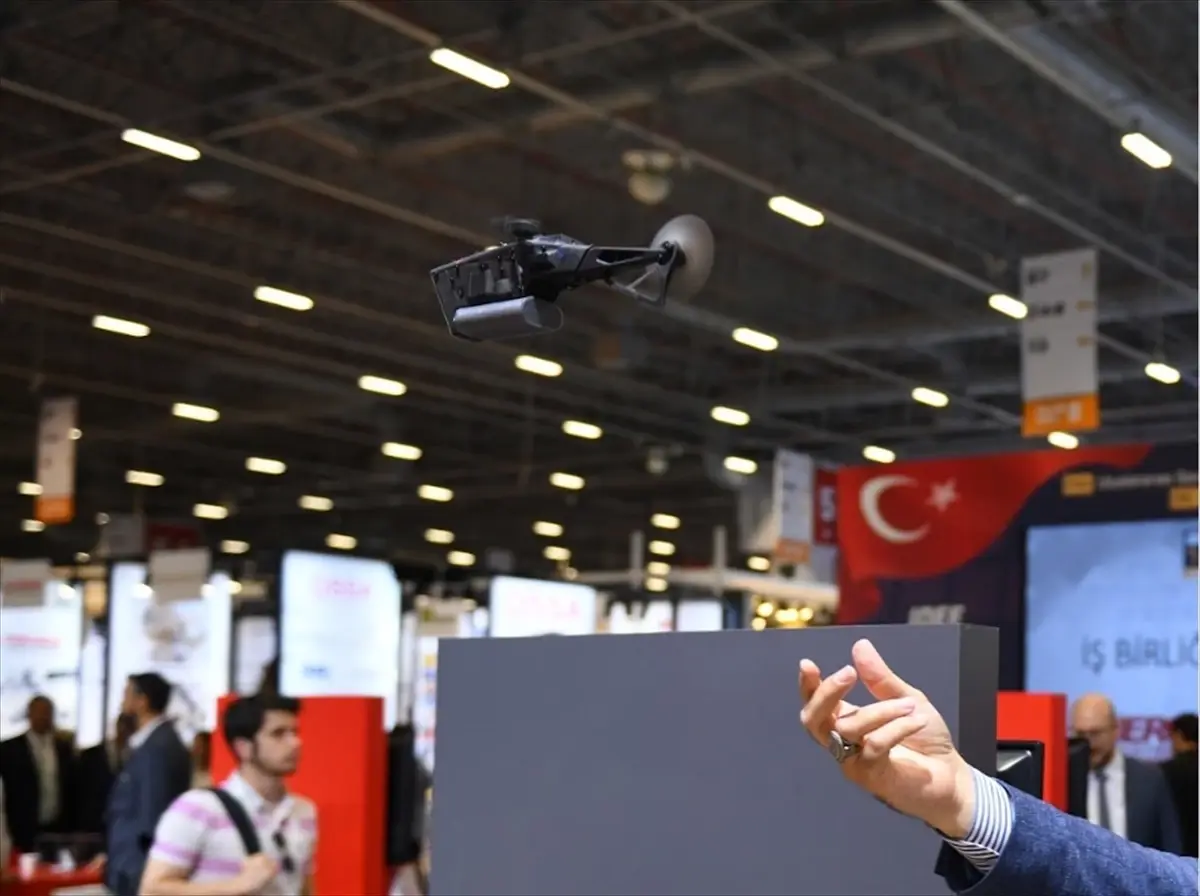 Türkiye’nin Nanoalp İnsansız Helikopteri