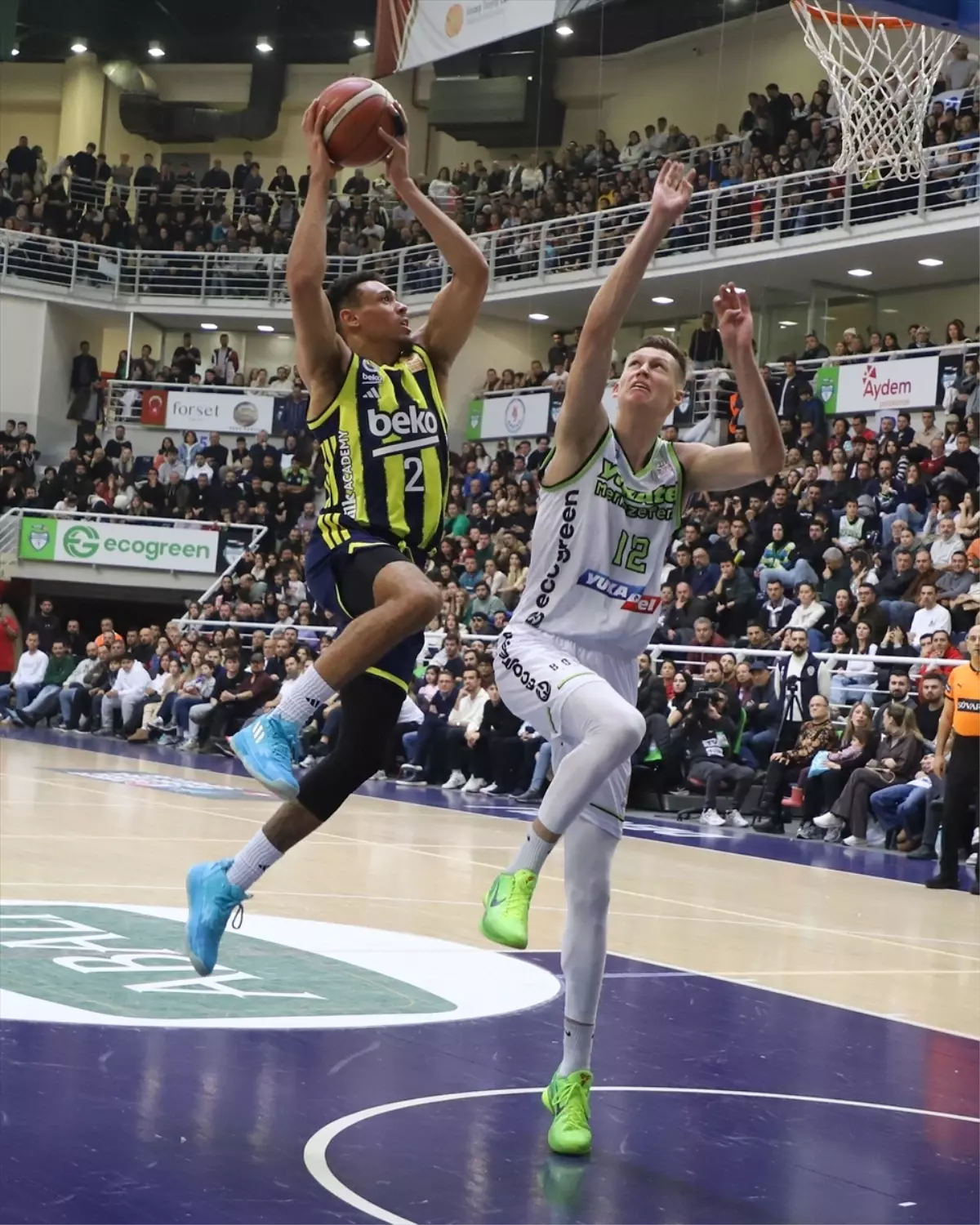Fenerbahçe Beko Deplasmanda Galip