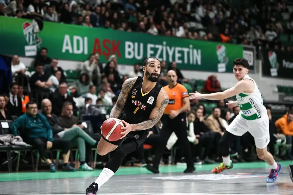 Bursaspor Basketbol, Mersin’i Geçti