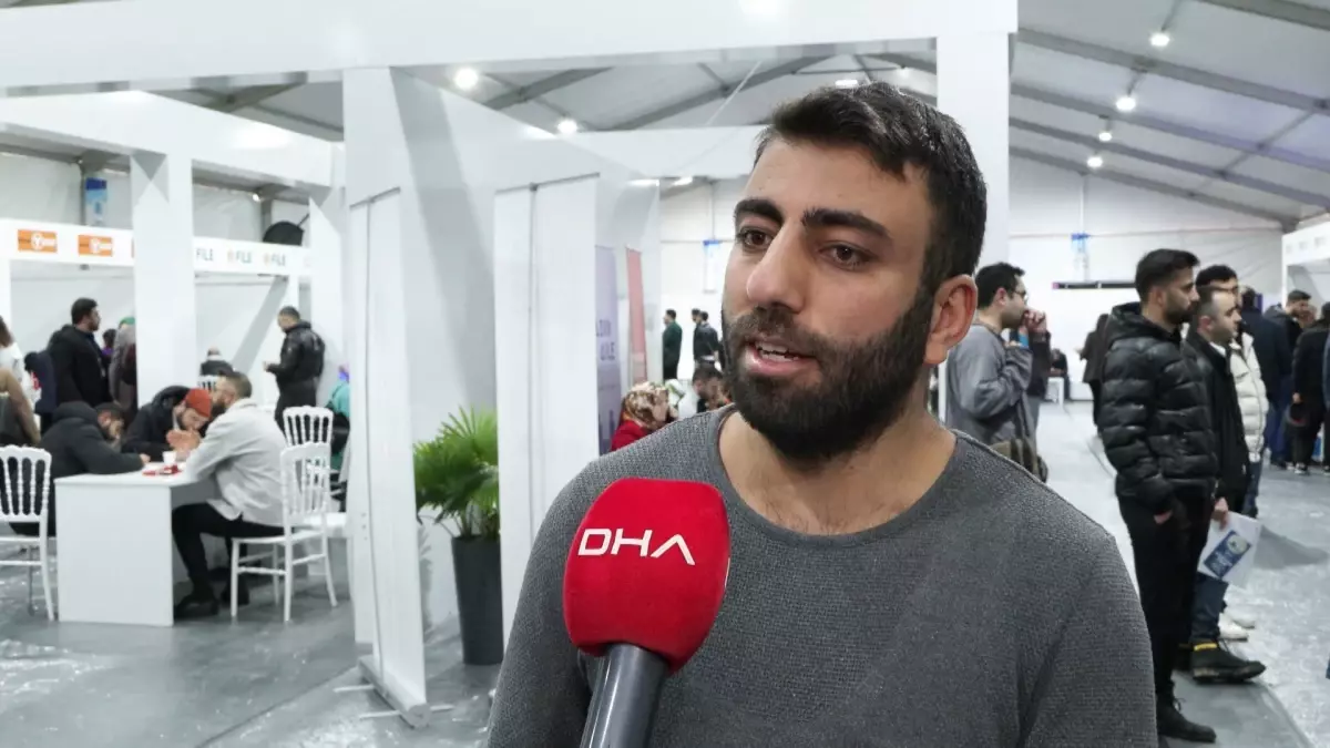 Tuzla Kariyer Fuarı Açıldı: 26 Firma ve 400 İş İmkanı!