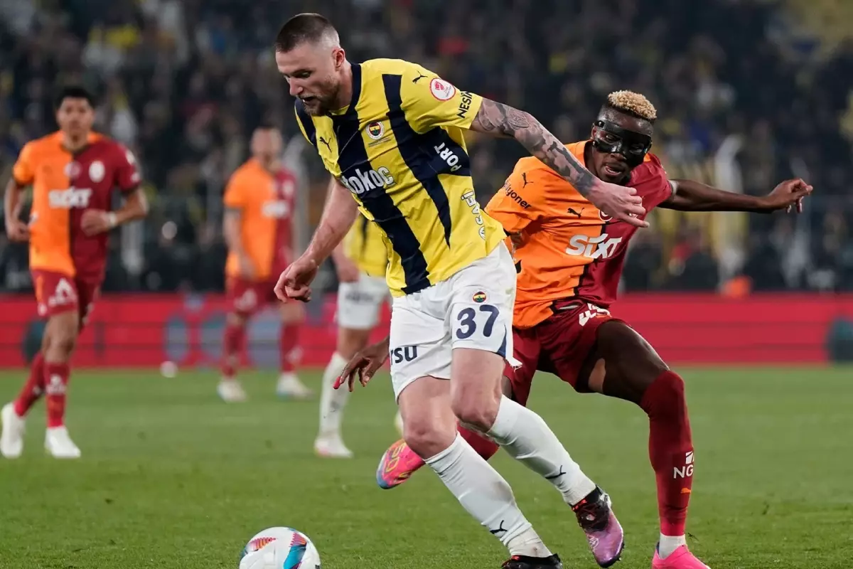 Ünlü Yapay Zeka Siteleri, Fenerbahçe‑Galatasaray Derbisinin Sonucunu Tahmin Etti
