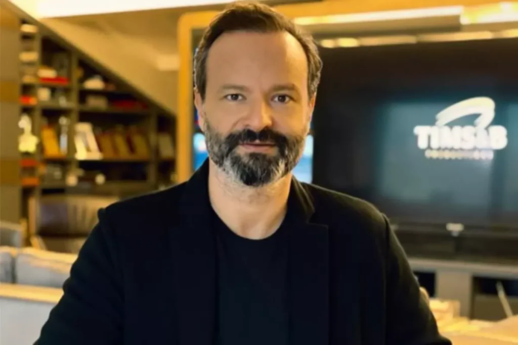 Ünlü Yapımcı Timur Savcı Uyuşturucu Soruşturması Kapsamında Gözaltına Alındı