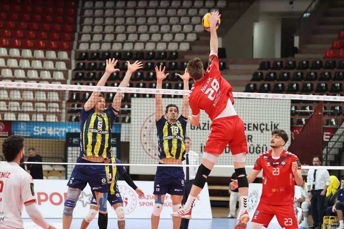 Fenerbahçe Medicana Gaziantep Gençlikspor’u 3-1 Mağlup Etti