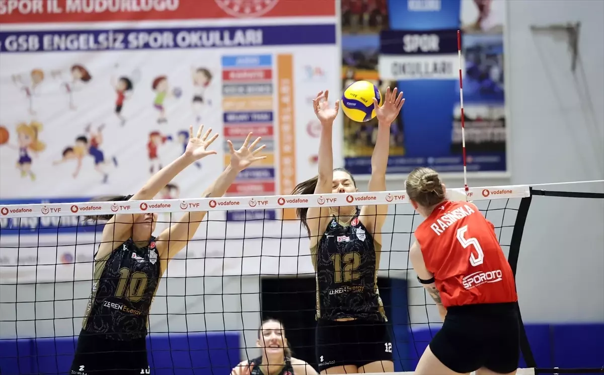 Zerenspor, Aydın’ı 3-2 Yenerek Galip Geldi