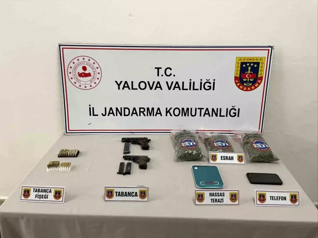 Yalova’da Jandarma Uyuşturucu ve Silah Operasyonu: 1 Şüpheli Tutuklandı