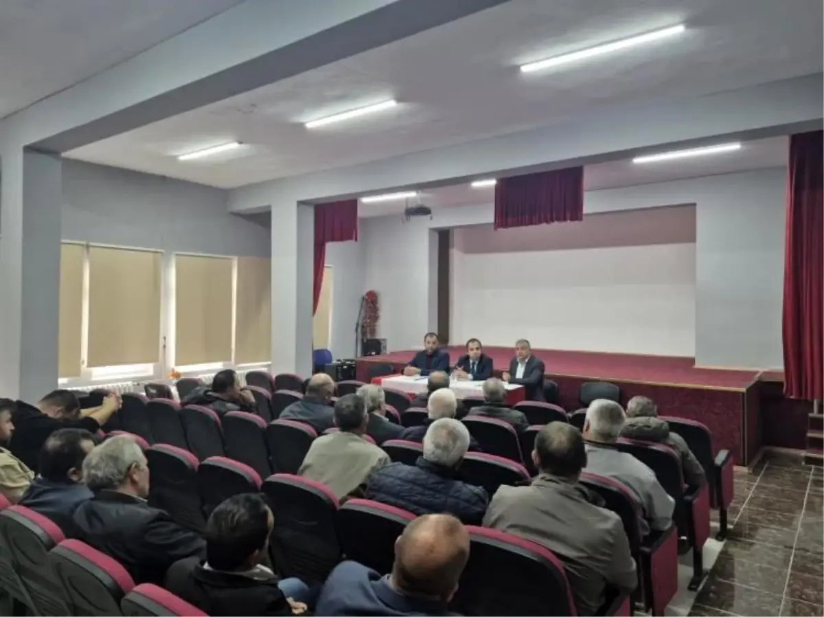 Yenipazar’da Köy Hizmetleri Toplantısı