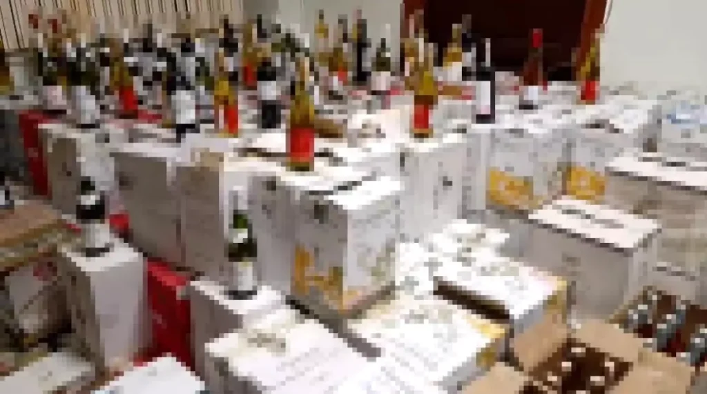 Akyazı’da 2263 Kaçak Alkol Ele Geçirildi