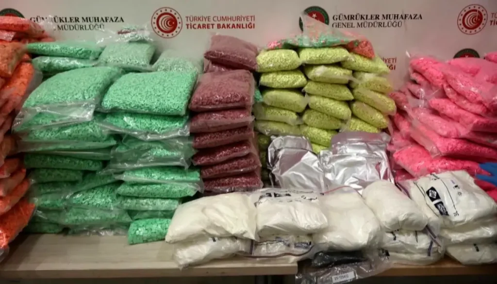 Kapıkule’de Rekor Uyuşturucu Operasyonu: 2,5 Milyon Ecstasy ve 16 Kg Sentetik Esrar Ele Geçirildi