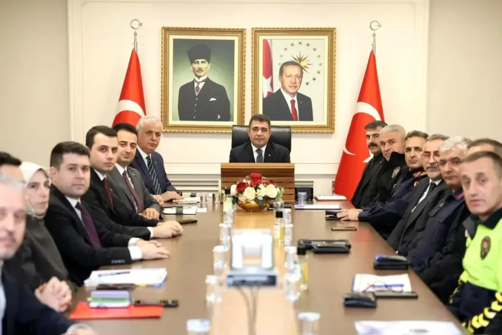 Düzce’de Yılbaşı Güvenlik Tedbirleri Koordinasyon Toplantısı