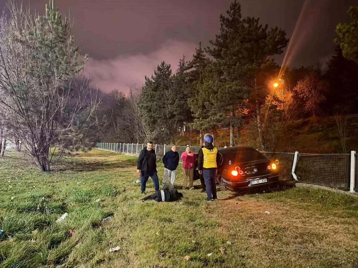 Eskişehir’de Direksiyon Kontrolü Kaybeden Araç Su Kanalına Çarptı: Sürücü Yaralı