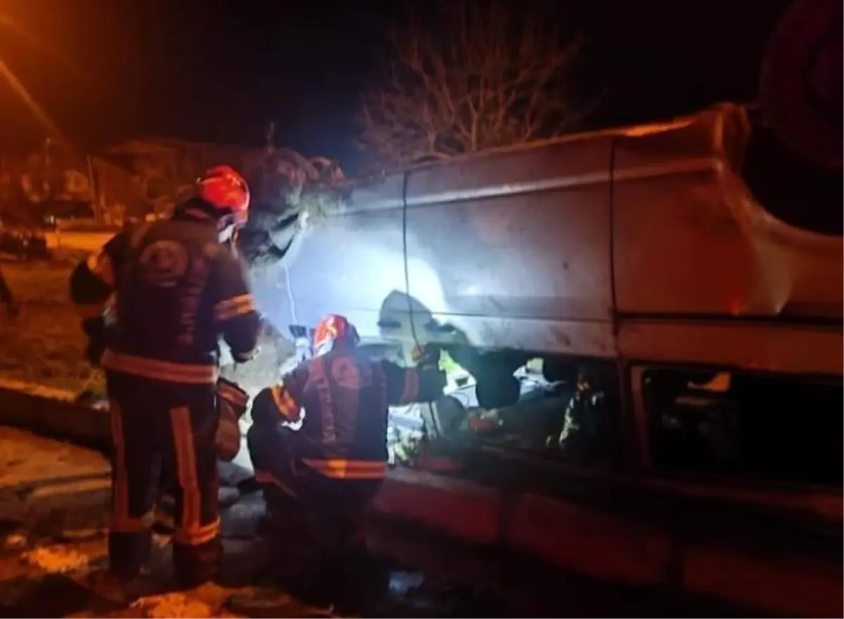 Denizli’de Kaza: Sürücü Kurtarıldı