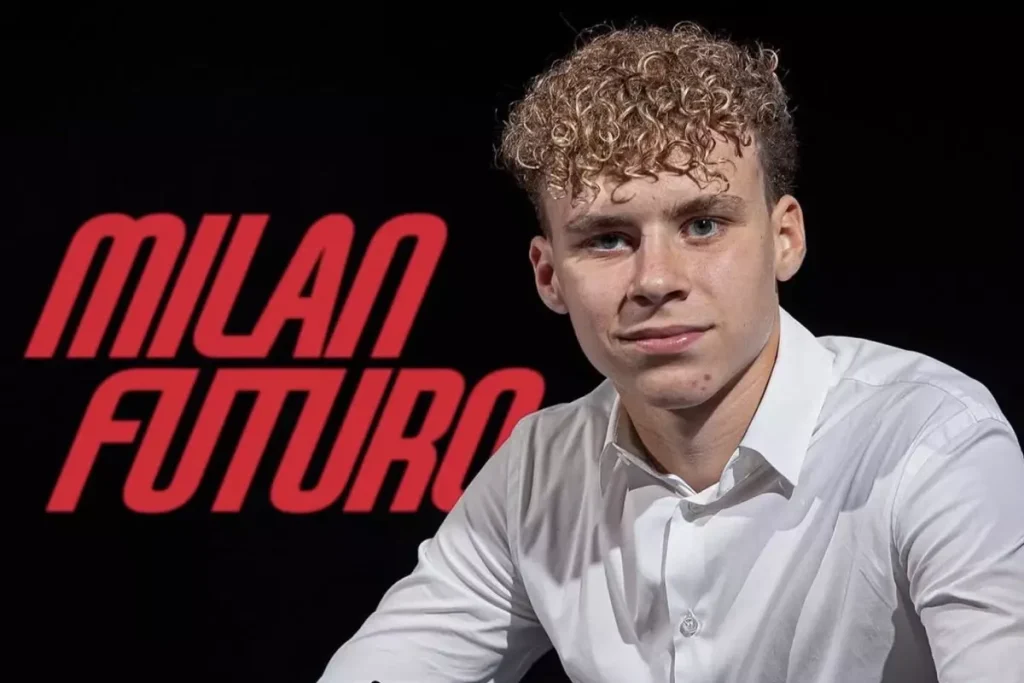 Zlatan Ibrahimovic’in oğlu Vincent, Milan ile profesyonel sözleşme imzaladı